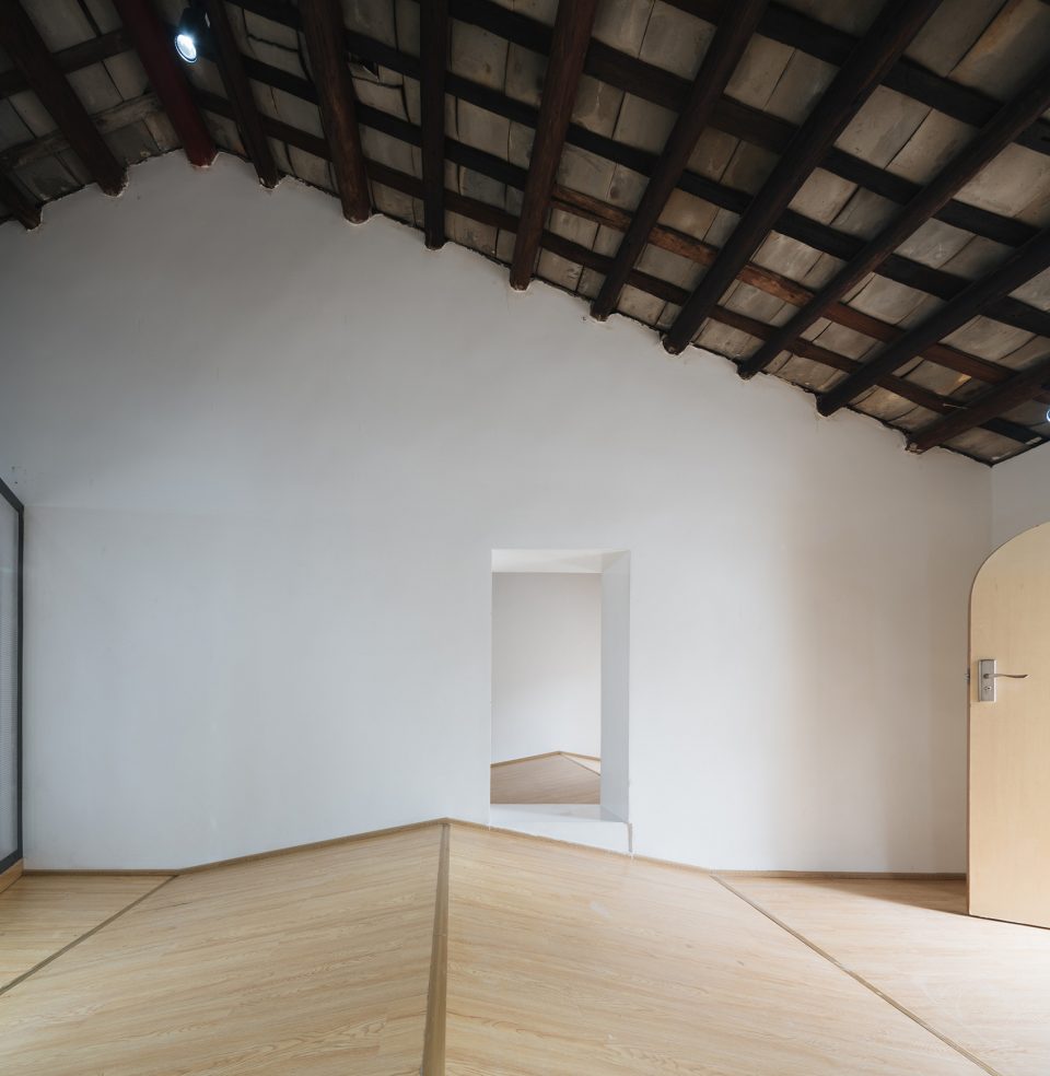 3 8 exhibition gallery regeneration by atelier z