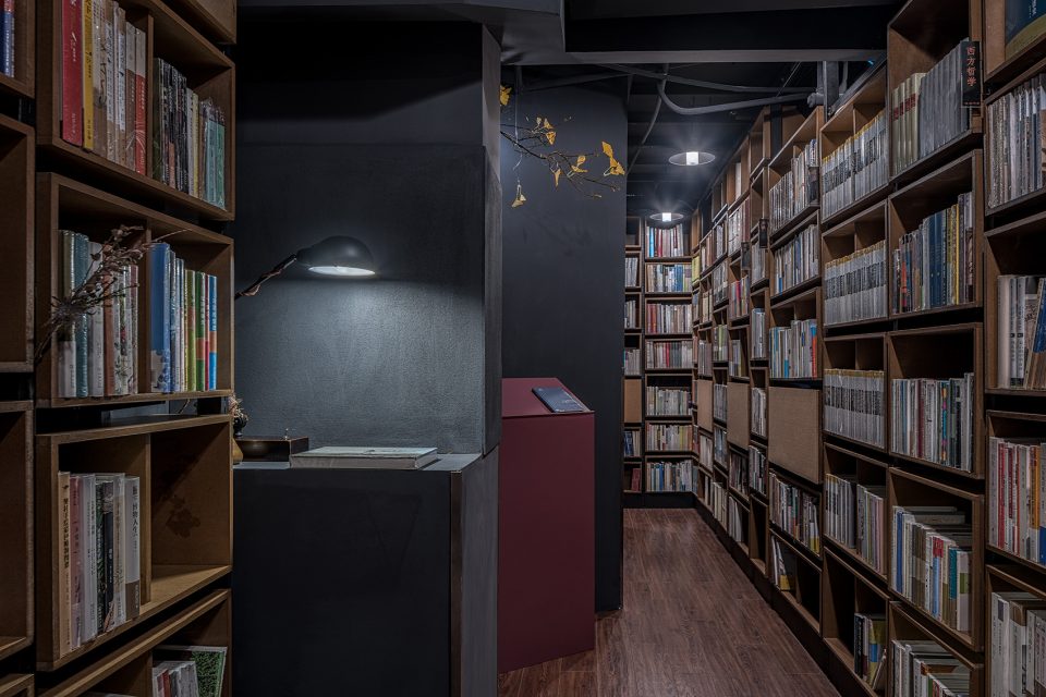 yueyue bookstore china by atelier archmixing