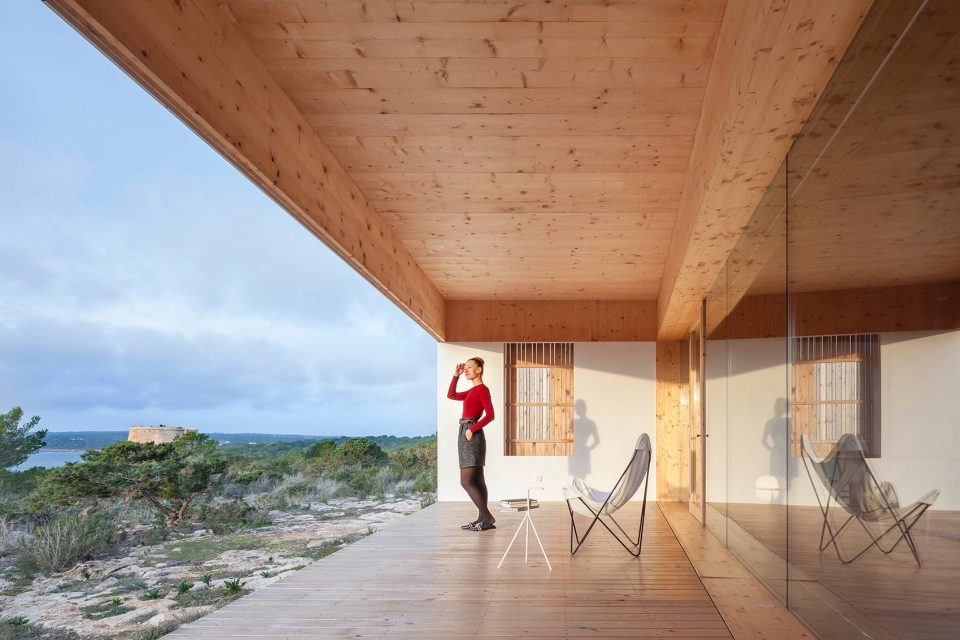Private House in Formentera Island by Marià Castelló Martínez