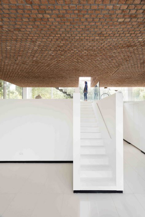Safadasht Dual by NextOffice–Alireza Taghaboni