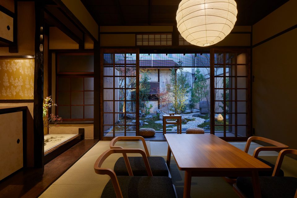 Guest House in Kyoto by B.L.U.E. Architecture Studio