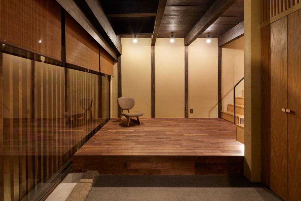 Guest House in Kyoto by B.L.U.E. Architecture Studio