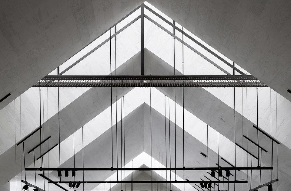 SKY EXHIBITION HALL by DOMANI
