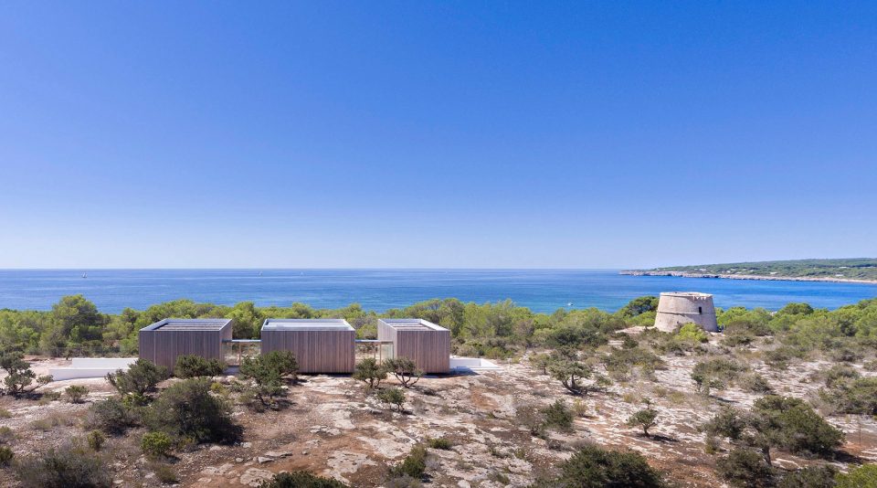 Private House in Formentera Island by Marià Castelló Martínez