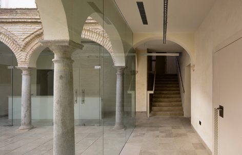 弗拉门戈解读中心，西班牙 / garciatorrente architects
