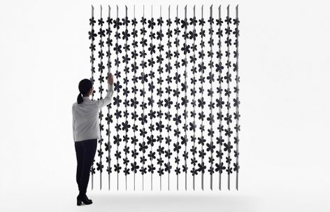 “盛开的花朵”百叶窗，日本 / nendo