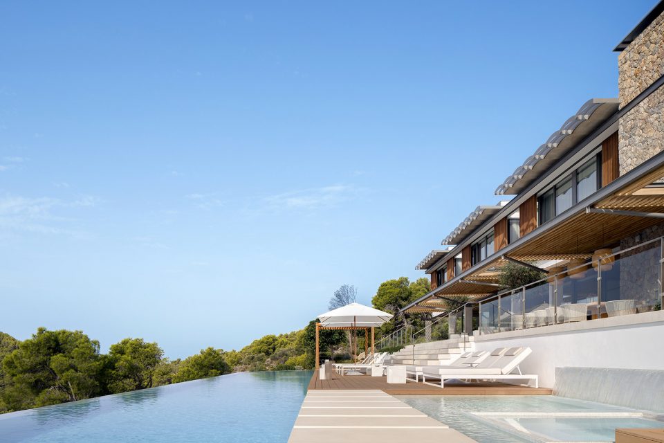 BORA HEADQUARTERS MALLORCA SPAIN by SAOTA