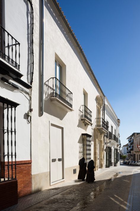 Rehabilitation of the old Ignacio Halcón School For the Interpretation Center of Flamenco by garciatorrente architects