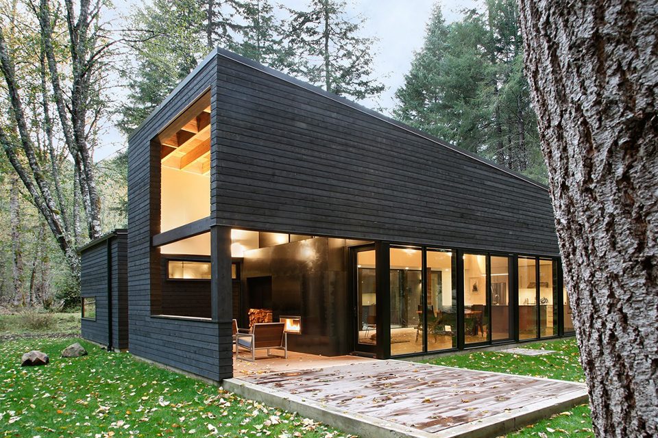 Courtyard House on a River by Robert Hutchison Architecture