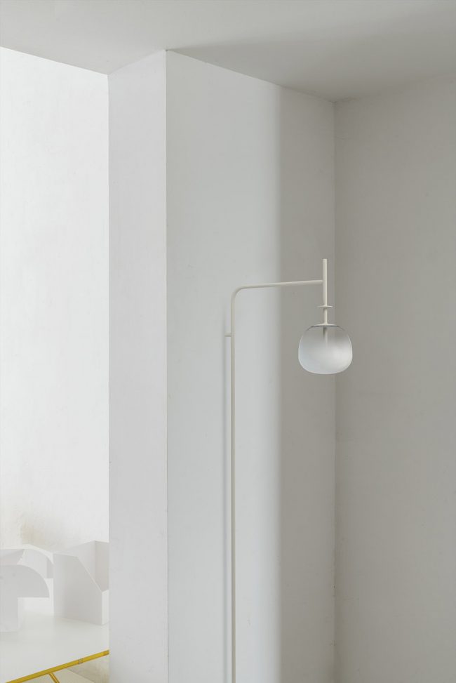 TEMPO collection by Lievore Altherr