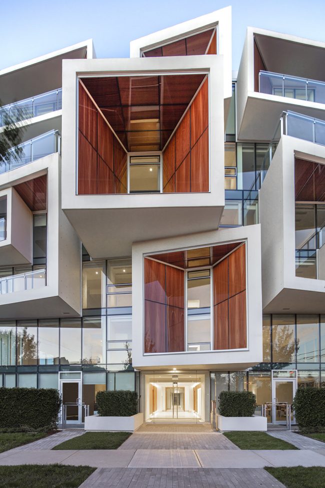 Aperture by Arno Matis Architecture