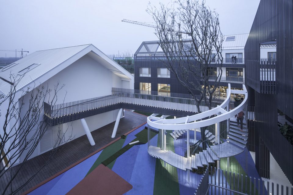Vanke Xinzhan Project Kindergarten by Shanghai Tianhua architectural design co. LTD.