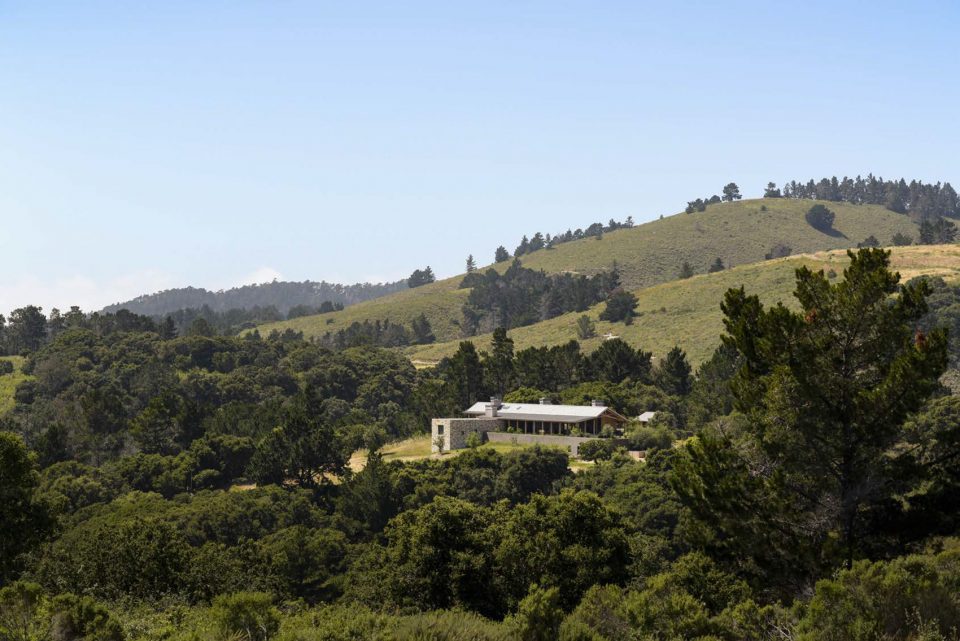 Tehama Residence by Studio Schicketanz