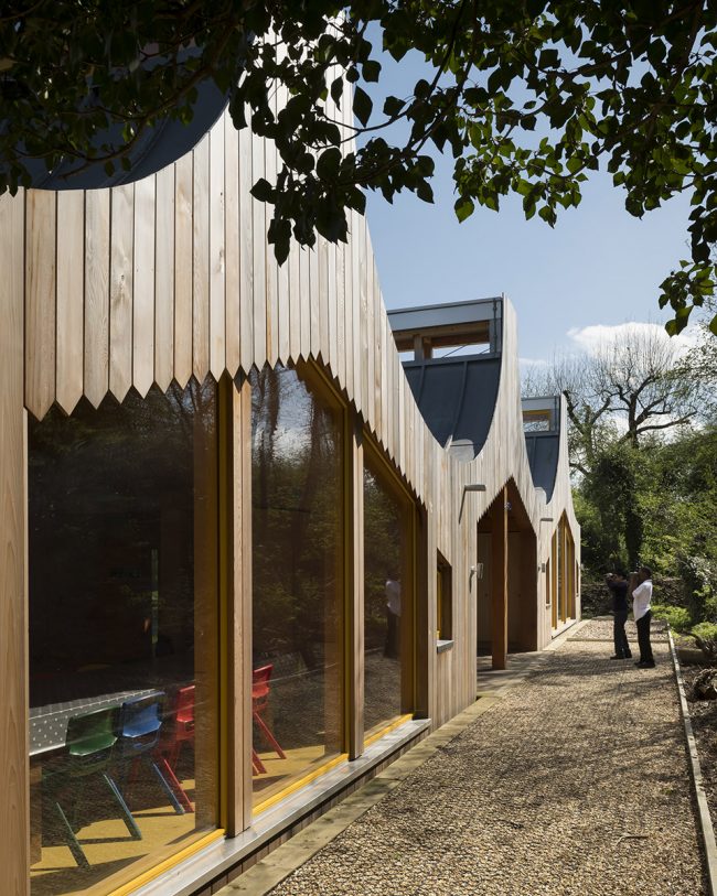 Woodland Classrooms Belvue School Northolt London UK by Studio Weave
