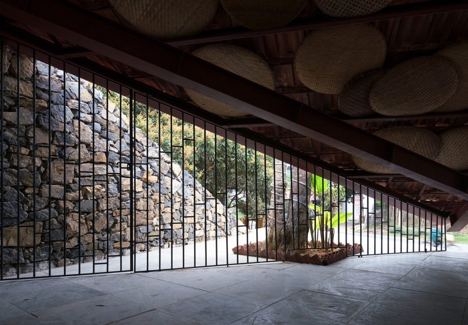 Ao May Restaurant by Aline Architect