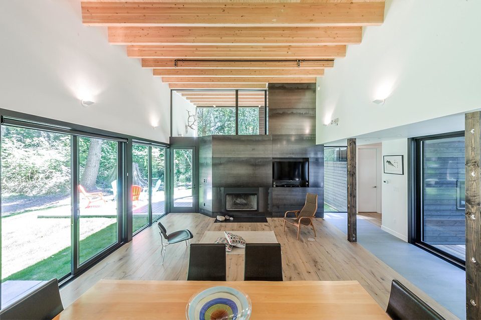 Courtyard House on a River by Robert Hutchison Architecture
