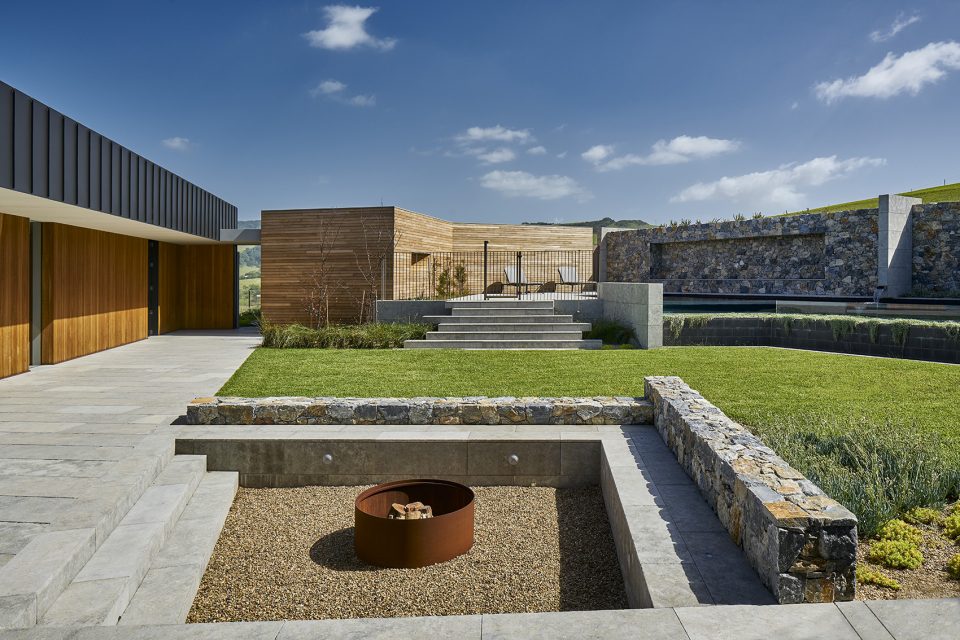 Headland House by Atelier Andy Carson