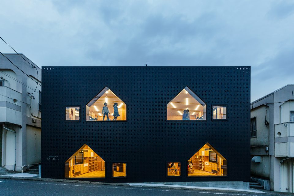 MK S Nursery by HIBINOSEKKEI Youji no Shiro