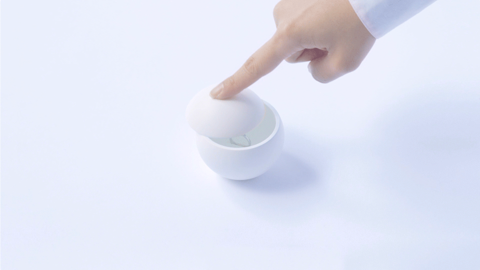 Seven Sliding Cases for Blanc Bijou by nendo
