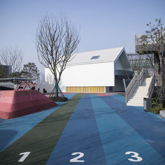 Vanke Xinzhan Project Kindergarten by Shanghai Tianhua architectural design co. LTD.
