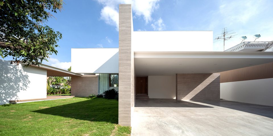 PA House Bangkok Thailand by IDIN ARCHITECTS