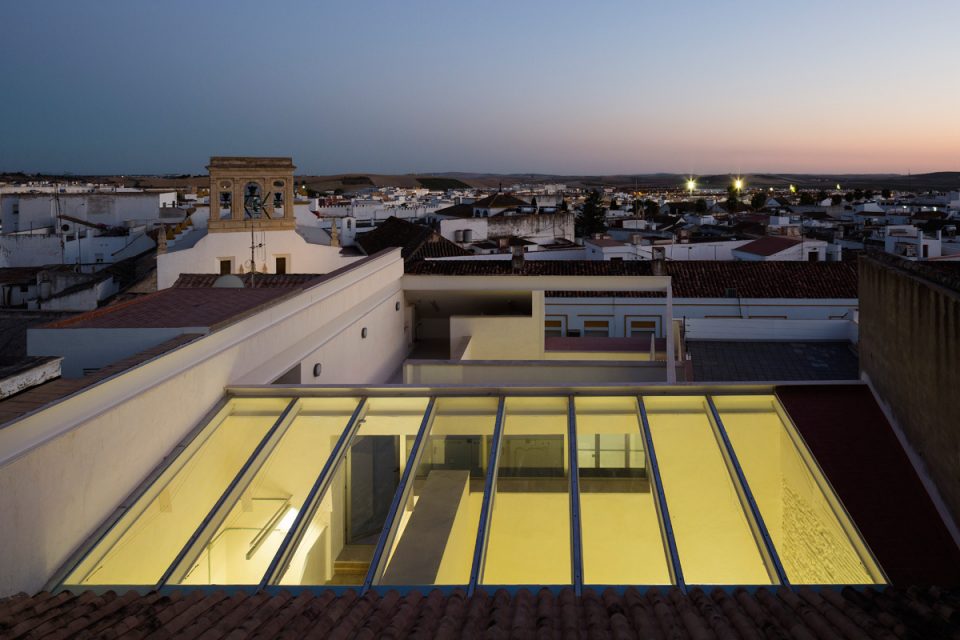 Rehabilitation of the old Ignacio Halcón School For the Interpretation Center of Flamenco by garciatorrente architects