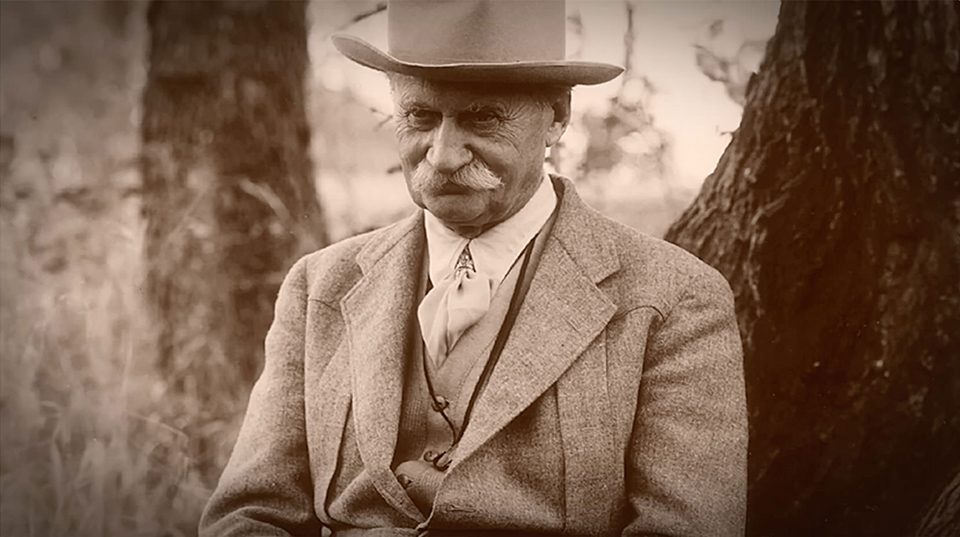 2017 ASLA AWARD OF COMMUNICATIONS Jens Jensen The Living Green A feature documentary by Viva Lundin Productions and University of Michigan