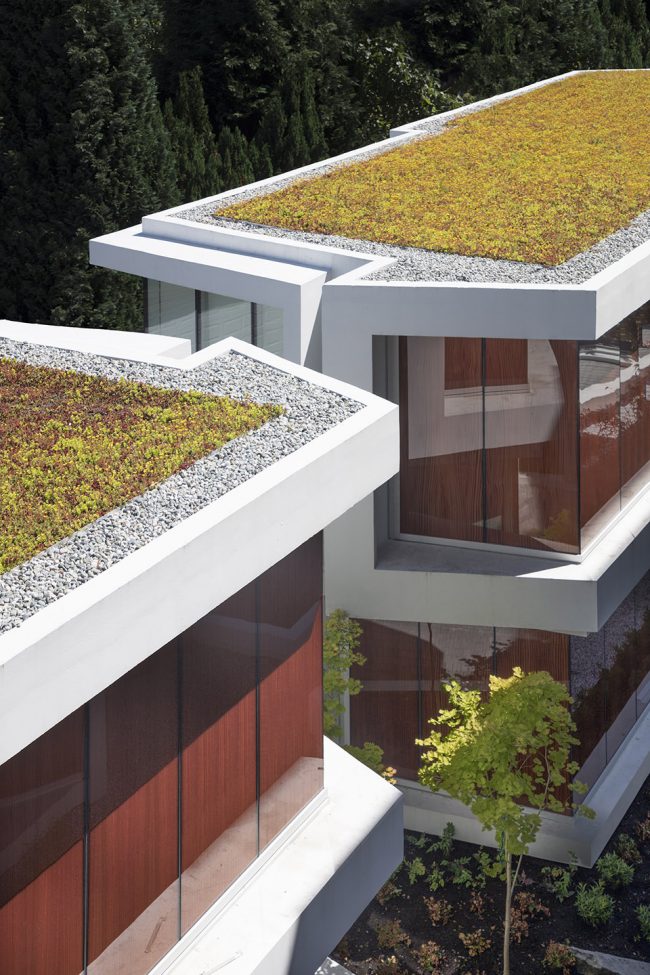 Aperture by Arno Matis Architecture