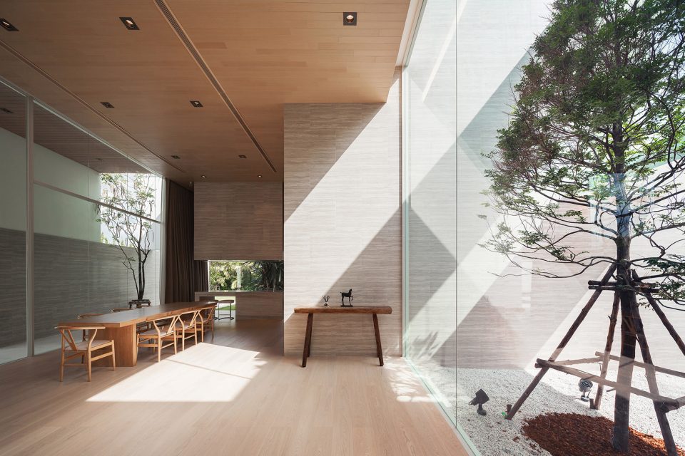 PA House Bangkok Thailand by IDIN ARCHITECTS