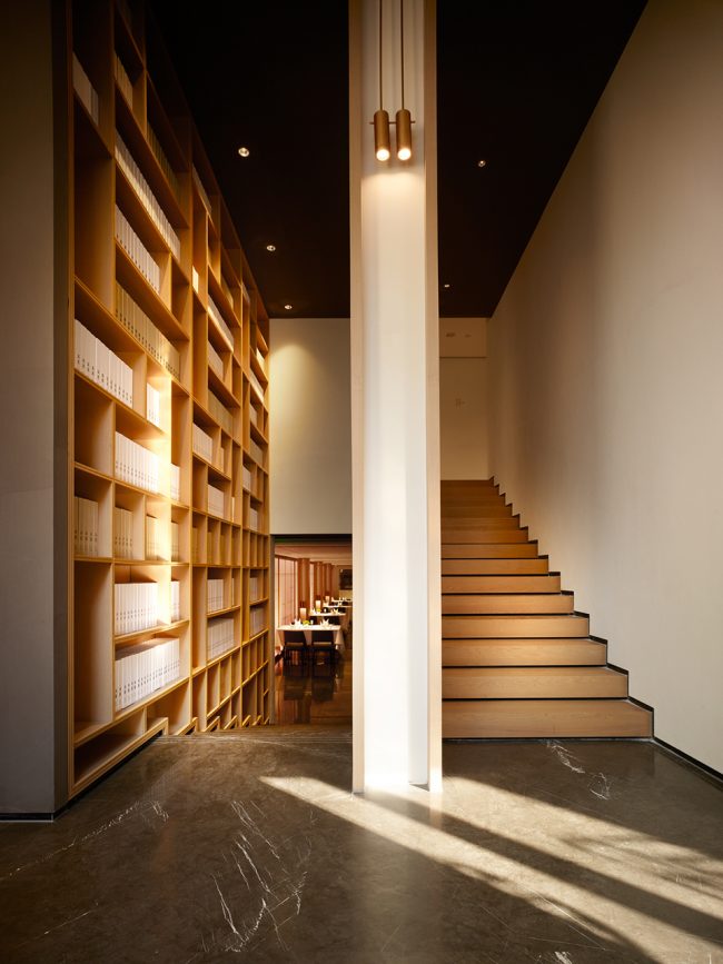 24 Cathay Restaurant China by Minggu Design