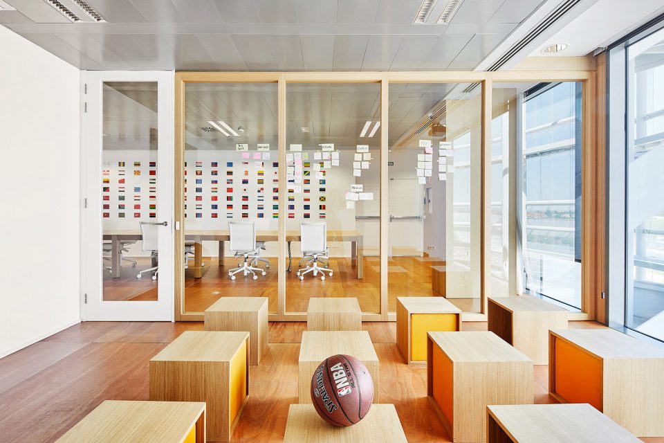 Chemo Office Madrid Spain Chemo Offices by Jorge Vidal