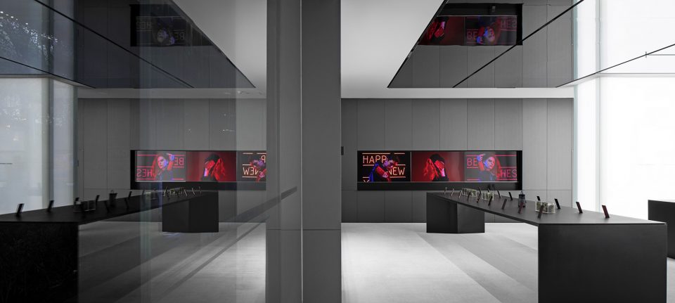 OPPOs First Super Flagship Store ·Whale China by DOMANI