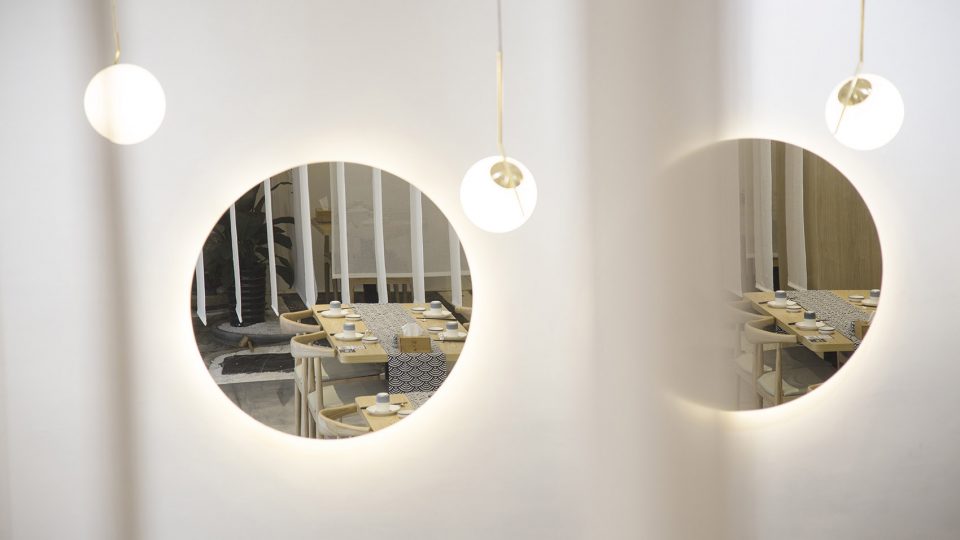 Tokishirazu Sushi House by YPYC ARCHITECTS