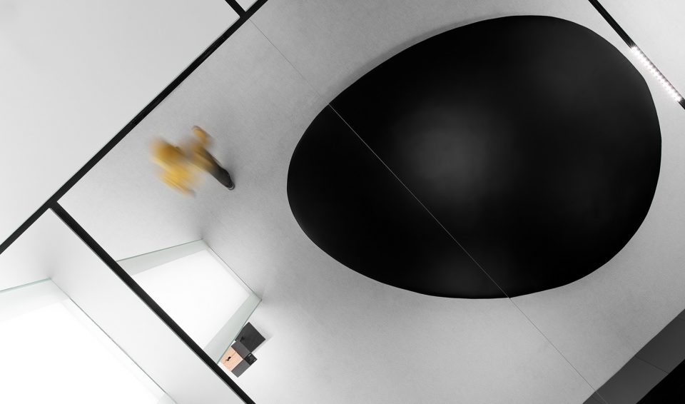 OPPOs First Super Flagship Store ·Whale China by DOMANI