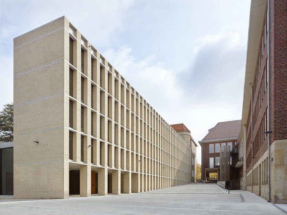 Philosophical Seminar at the Cathedral Square Muenster France by PETER BOHM ARCHITEKTEN
