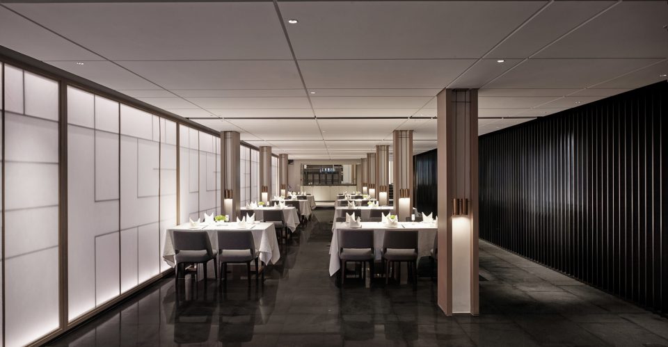 24 Cathay Restaurant China by Minggu Design