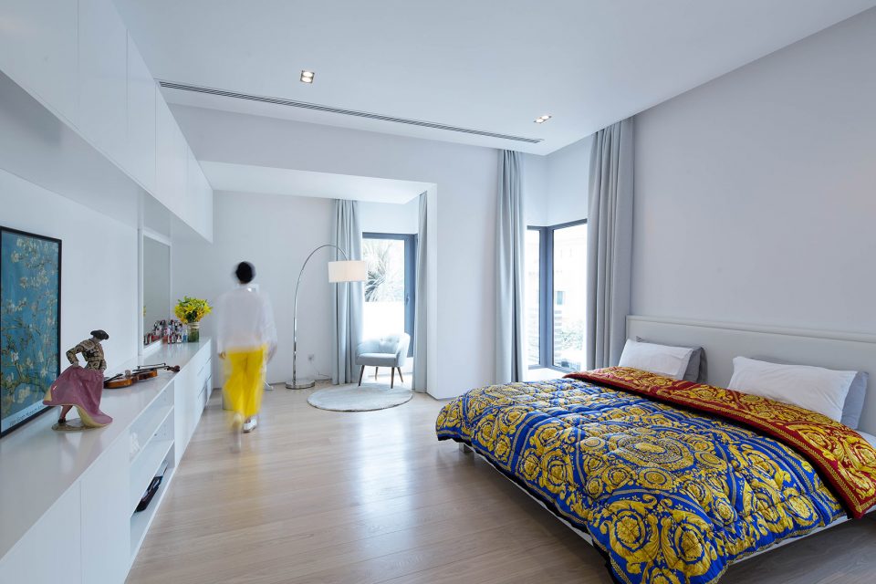A house in Yarmouk by Studio Toggle