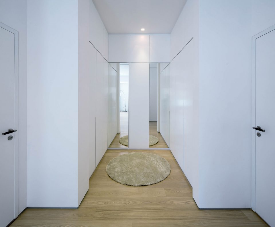 A house in Yarmouk by Studio Toggle