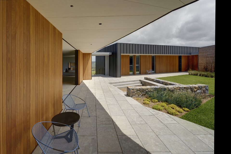 Headland House by Atelier Andy Carson