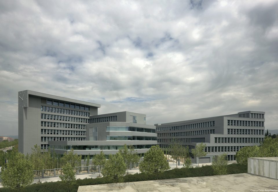 Administrative headquarters of the Andalusian Regional Government Granada Spain by Cruz y ortiz arquitectos