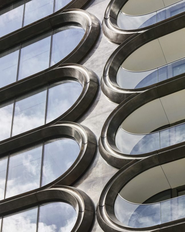 520 West 28th by Zaha Hadid Architects