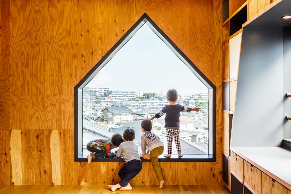 MK S Nursery by HIBINOSEKKEI Youji no Shiro