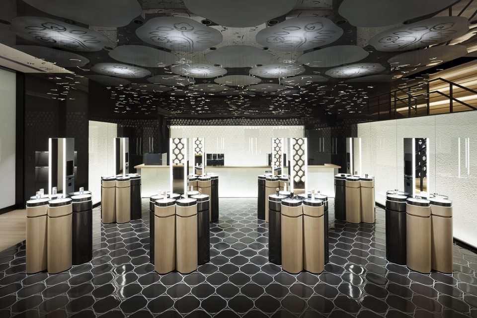 SHISEIDO THE STORE by nendo