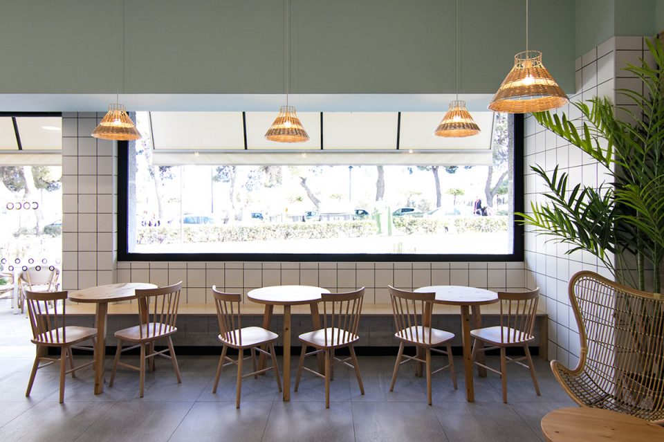 Coconut Pasteleria Valencia Spain by Nihil Estudio