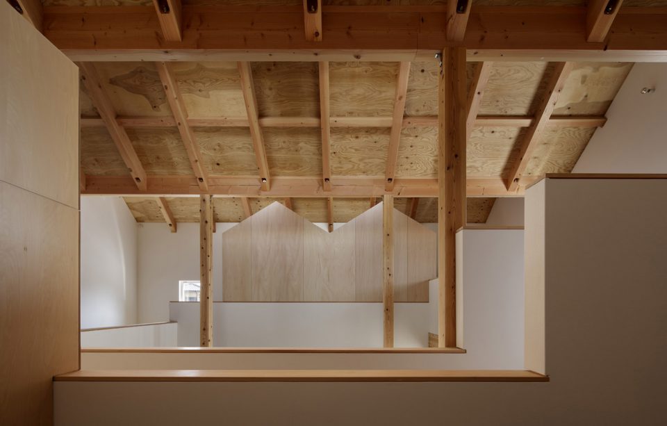 Four rectangle Japan by Jun Igarashi