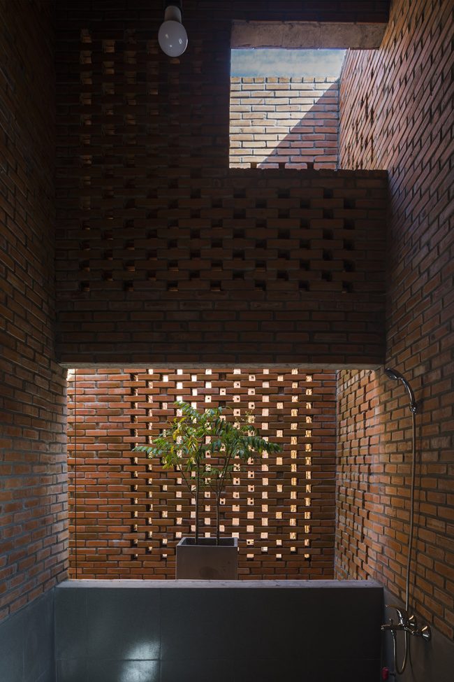 LONG AN HOUSE Vietnam by Tropical Space Co.Ltd