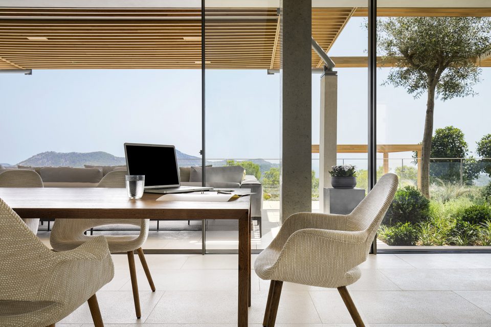 BORA HEADQUARTERS MALLORCA SPAIN by SAOTA