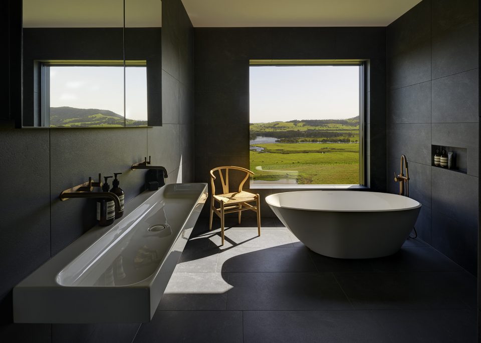 Headland House by Atelier Andy Carson