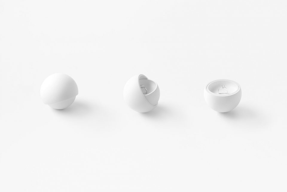 Seven Sliding Cases for Blanc Bijou by nendo