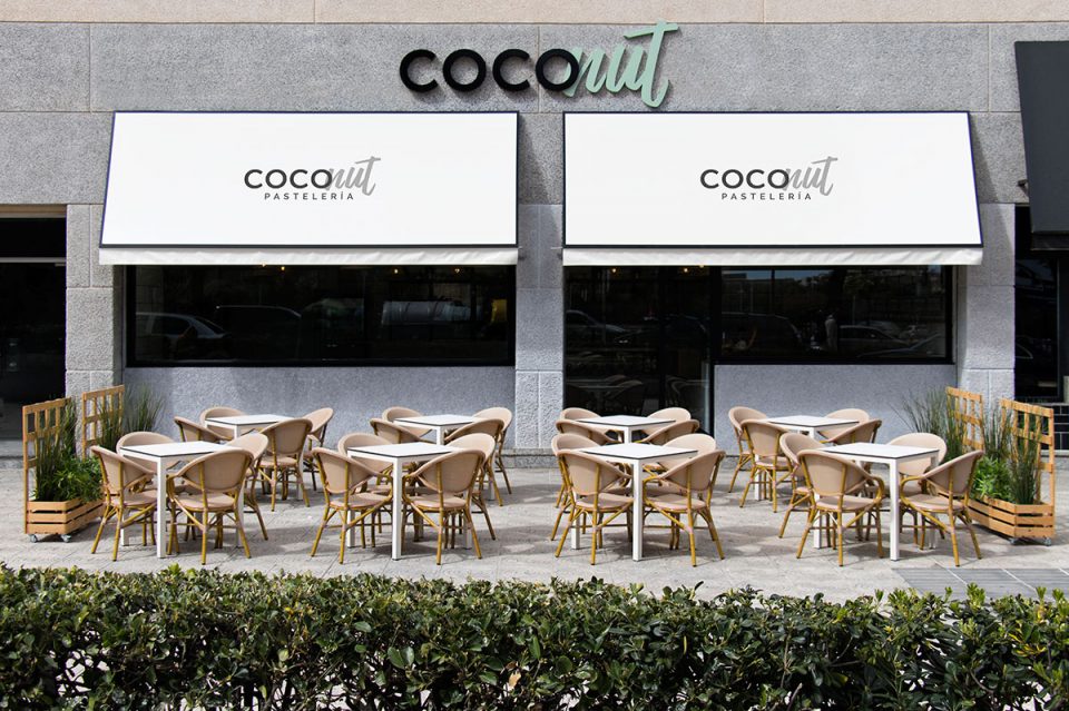 Coconut Pasteleria Valencia Spain by Nihil Estudio